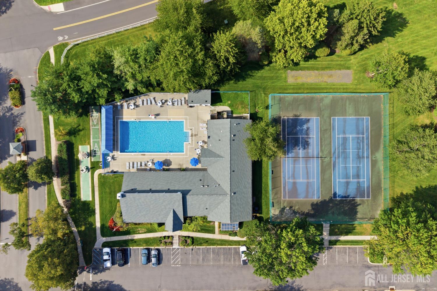 20th image of 277 Hatfield Ln, East Brunswick, NJ 08816 | MLS# 2702323R