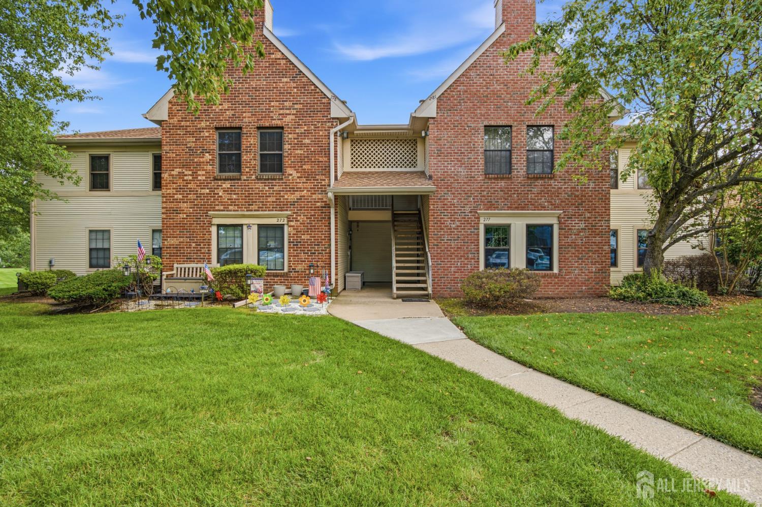 1st image of 277 Hatfield Ln, East Brunswick, NJ 08816 | MLS# 2702323R
