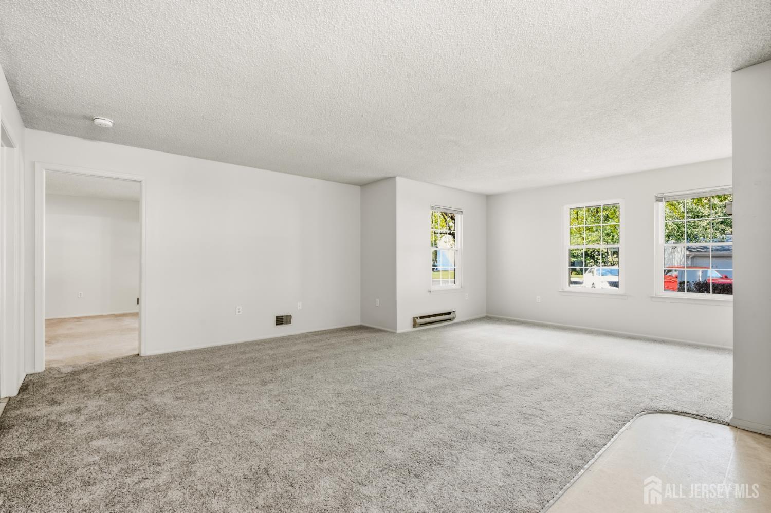 4th image of 277 Hatfield Ln, East Brunswick, NJ 08816 | MLS# 2702323R