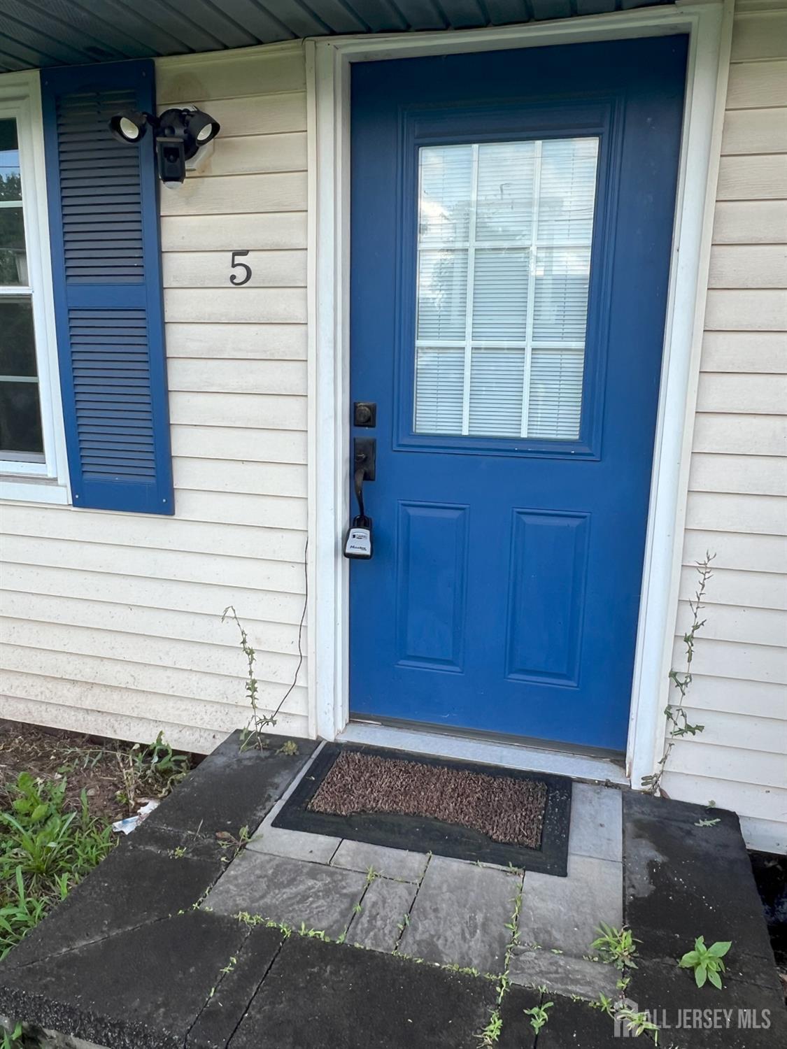 2nd image of 5 Kate Ter, Piscataway, NJ 08854 | MLS# 2702227R