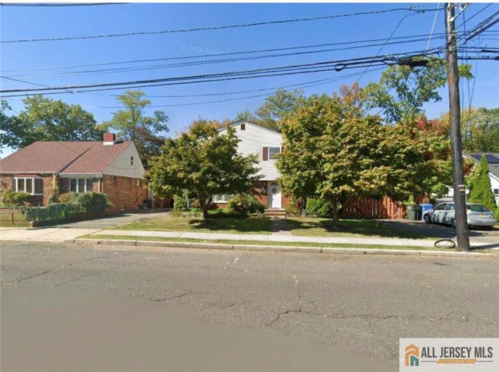 Homes for Sale in Iselin, NJ Homes for Sale in Iselin, NJ