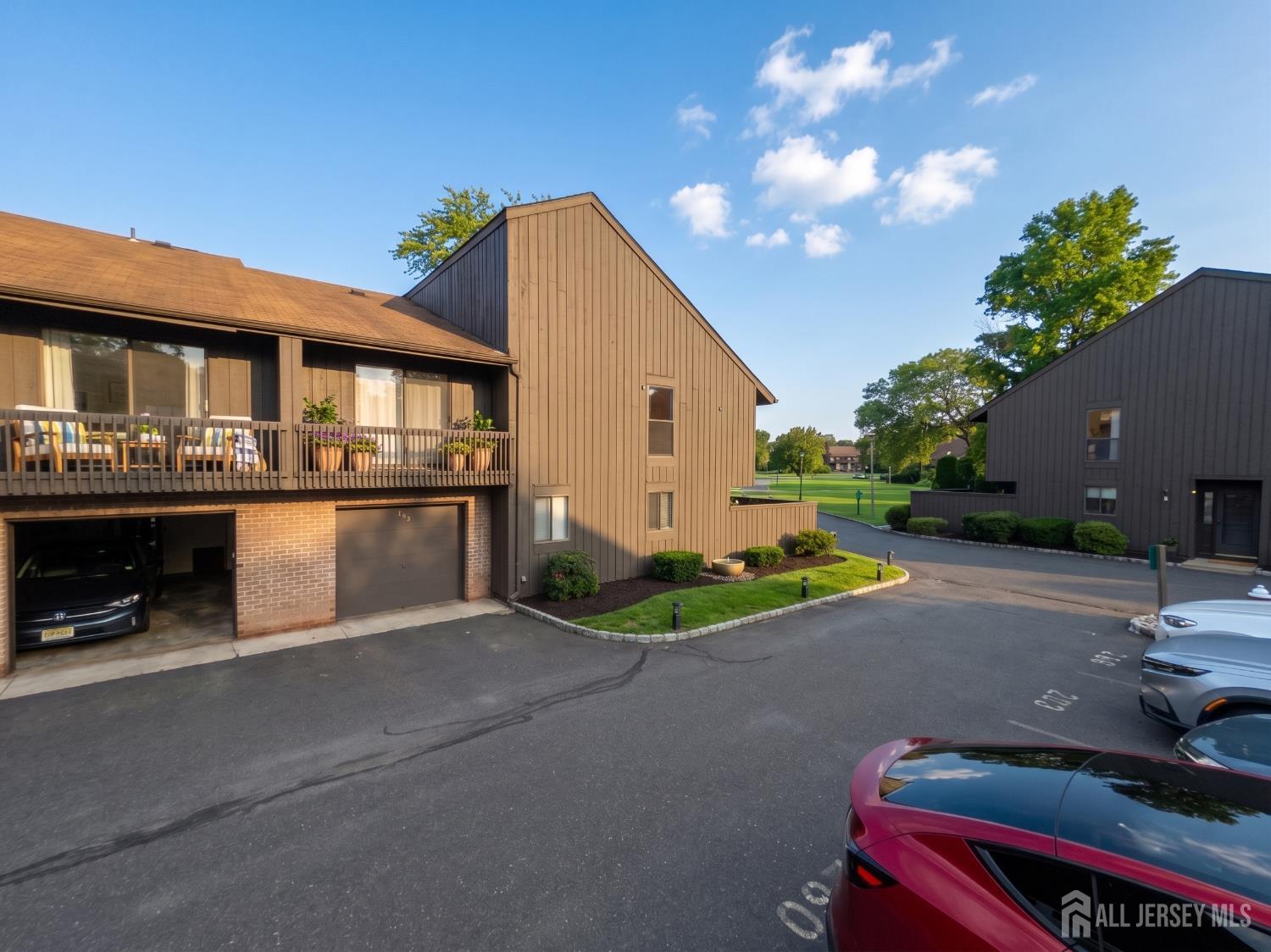 25th image of 260 Westgate Dr, Edison, NJ 08820 | MLS# 2701992R
