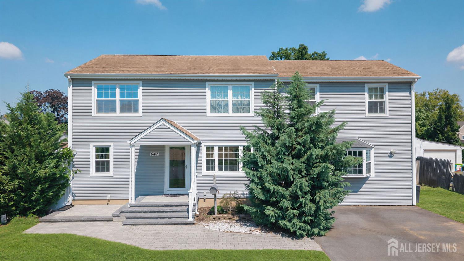 1st image of 647 Cook Ave, Middlesex, NJ 08846 | MLS# 2702471R