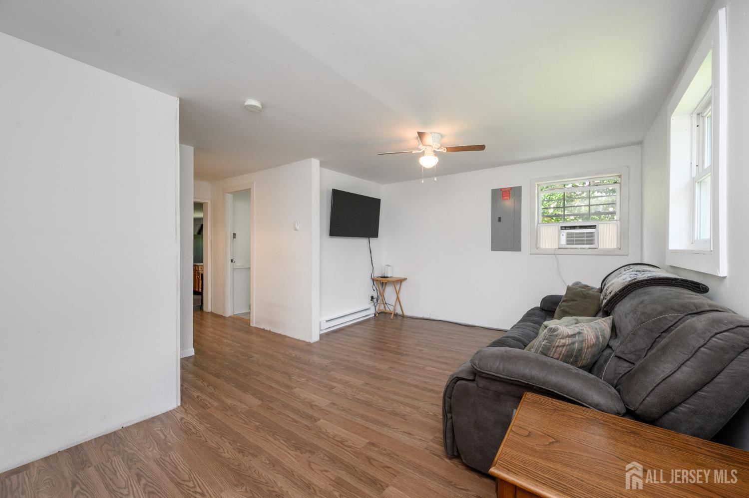 4th image of 93 N Maple Ave, Tuckerton, NJ 08087 | MLS# 2702527R