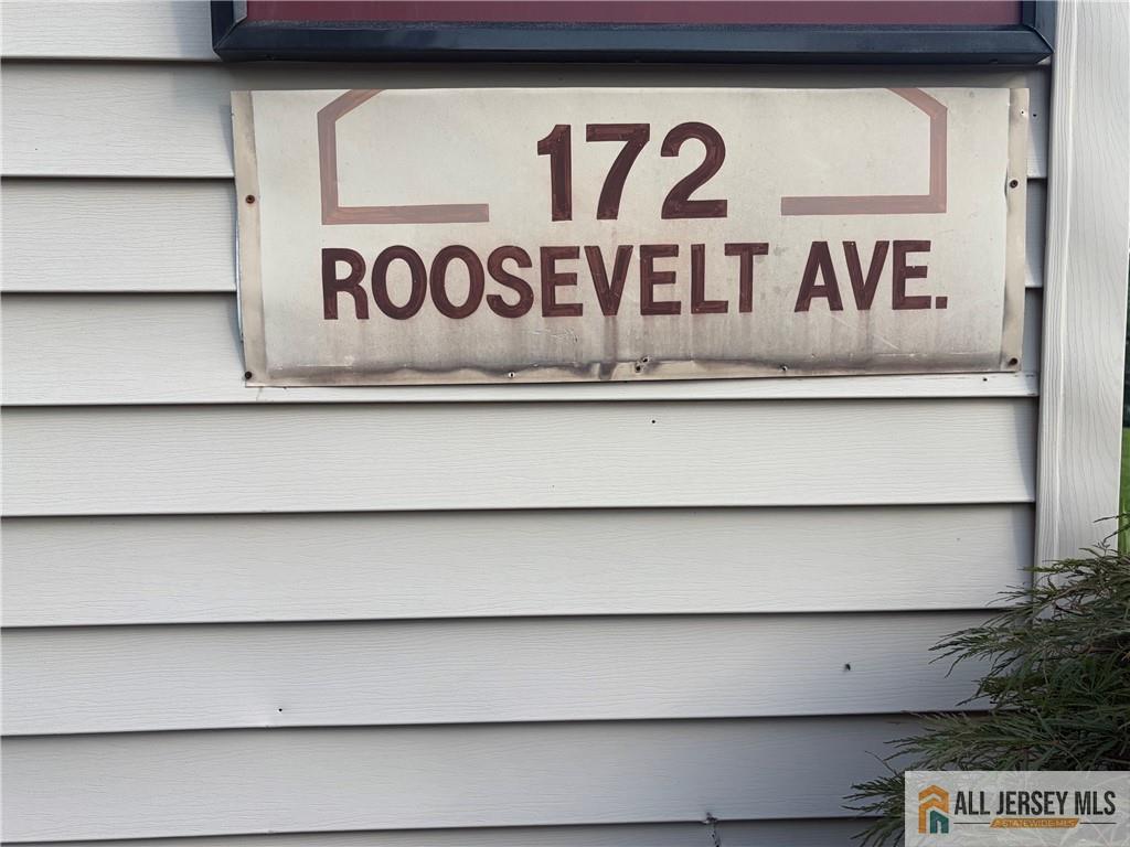3rd image of 172 Roosevelt Ave #F, Carteret, NJ 07008 | MLS# 2770283M