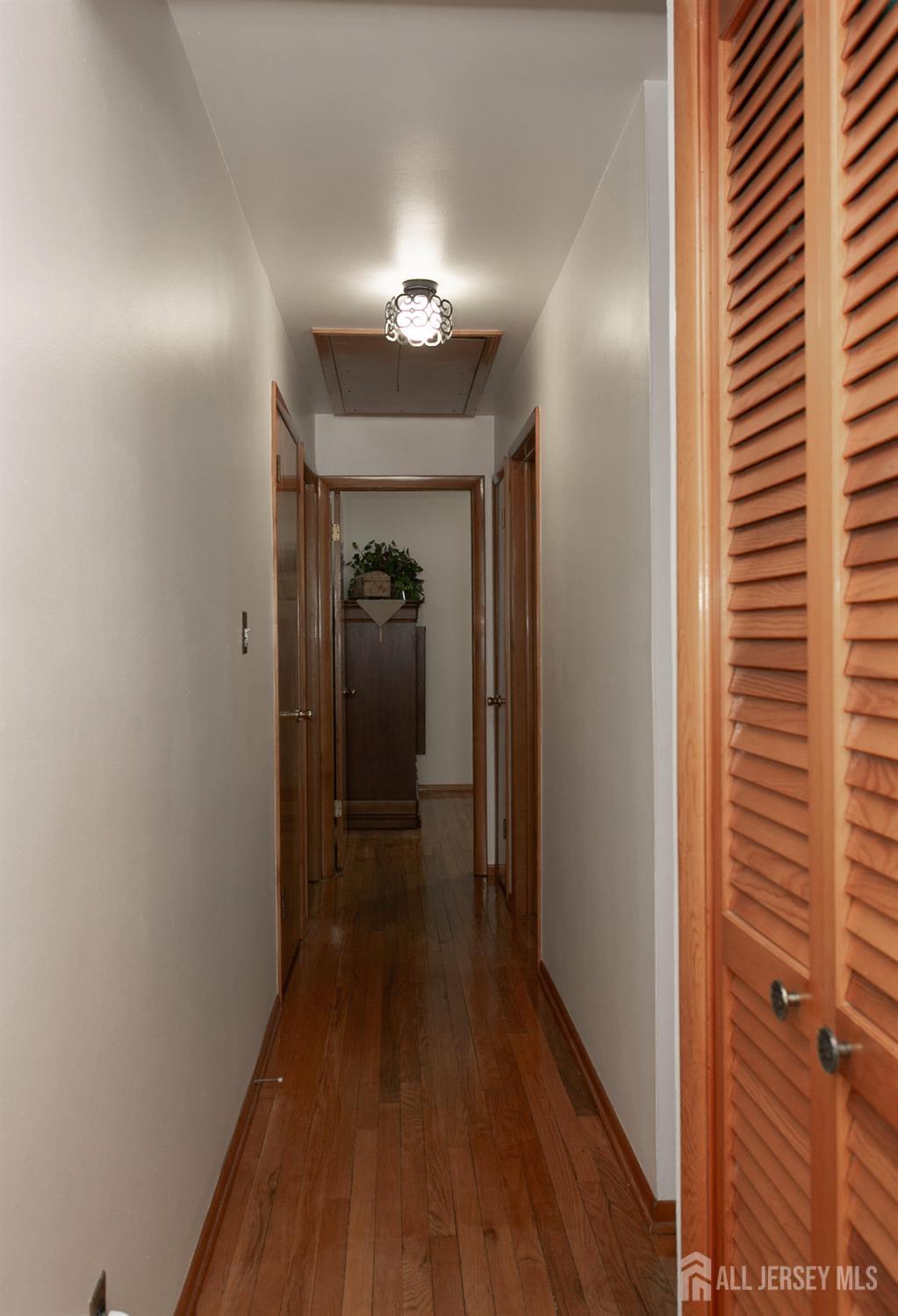 5th image of 58 Schuyler Dr, Edison, NJ 08817 | MLS# 2702561R