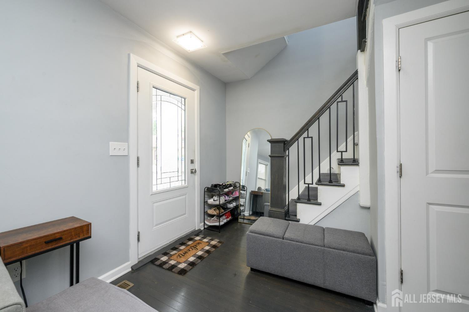 5th image of 708 E Grand Ave E, Rahway, NJ 07065 | MLS# 2702580R