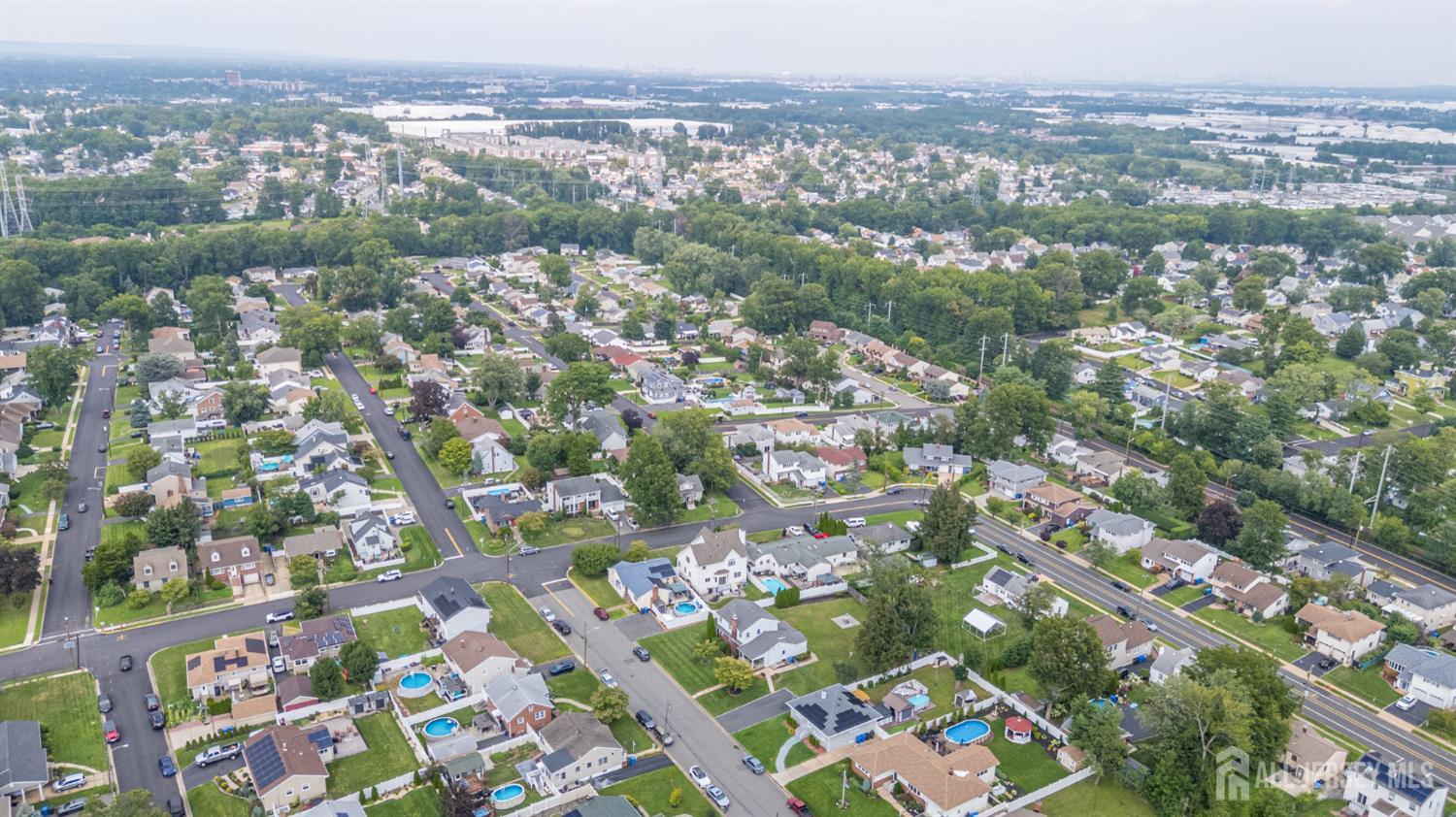 47th image of 776 Harrell Ave, Woodbridge, NJ 07095 | MLS# 2702605R