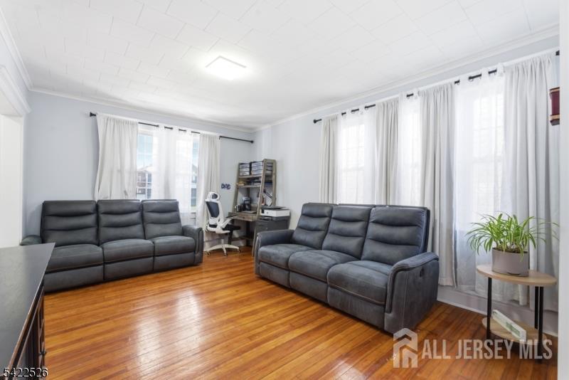 5th image of 140 Grove Ave, Woodbridge, NJ 07095 | MLS# 2702618R