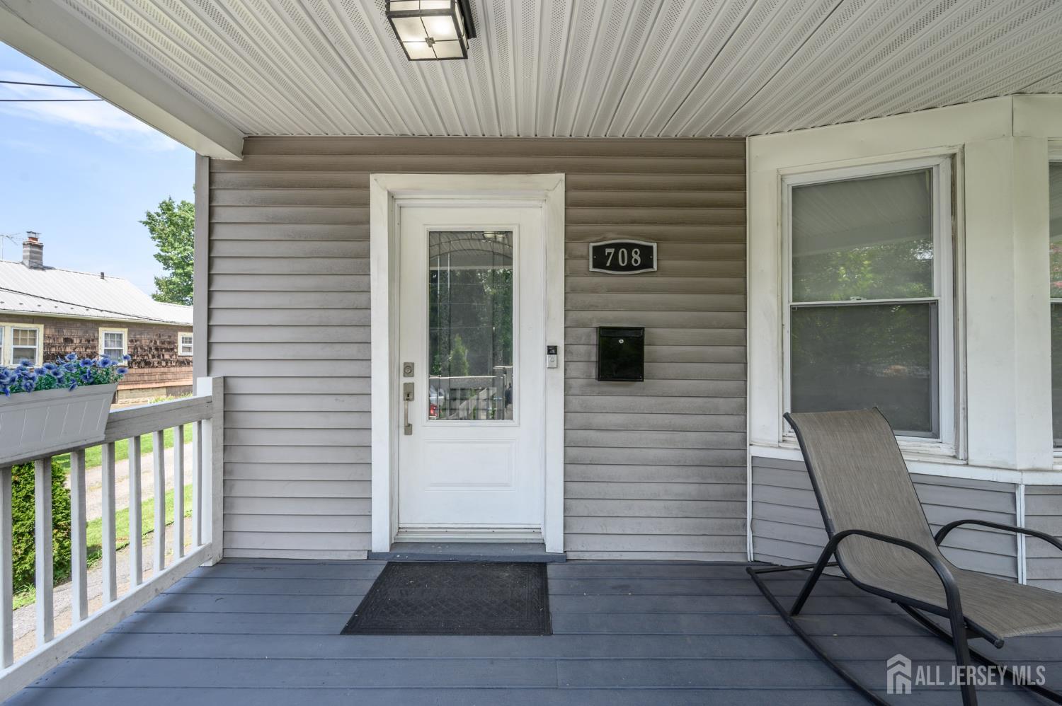 3rd image of 708 E Grand Ave E, Rahway, NJ 07065 | MLS# 2702580R