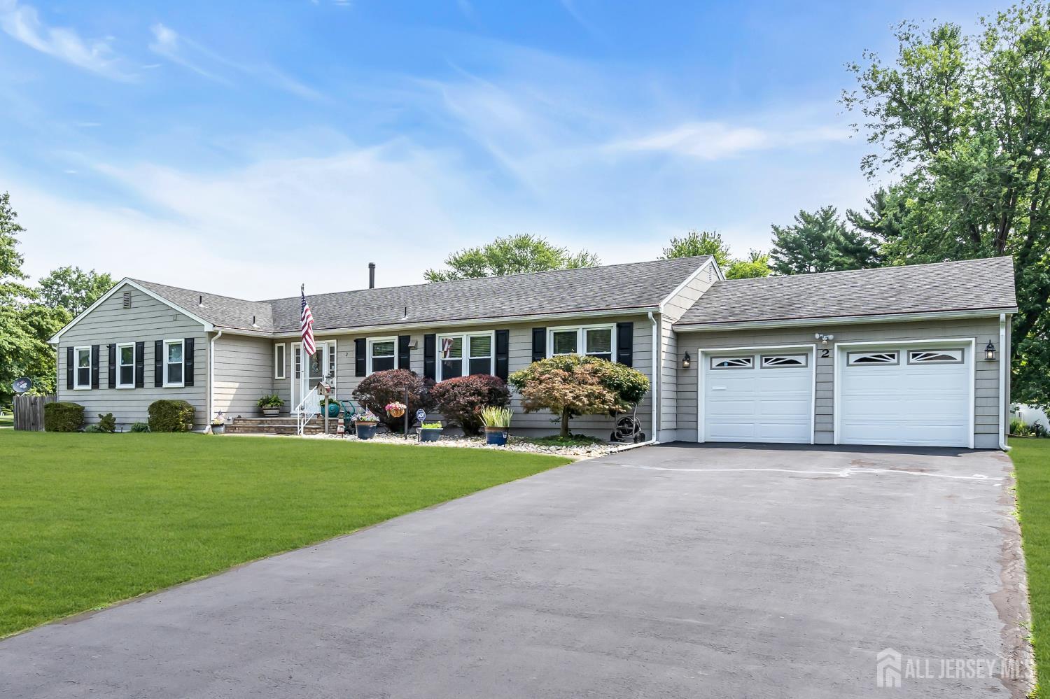 3rd image of 2 Coldspring Rd, Freehold, NJ 07728 | MLS# 2702646R