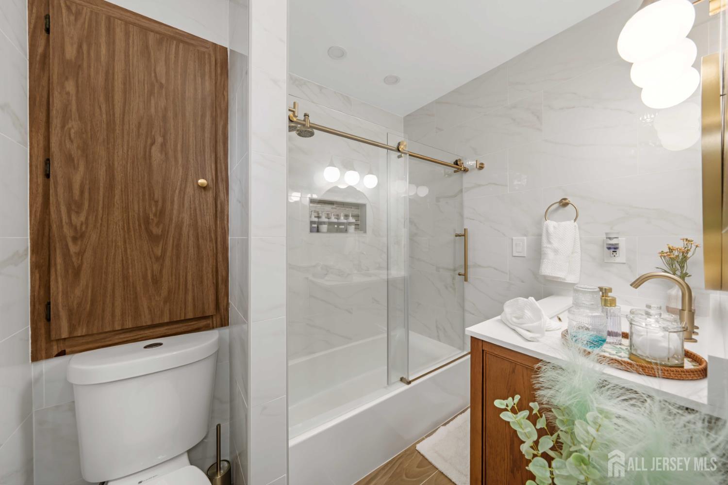 4th image of 12 Carpenter Pl, Cranford, NJ 07016 | MLS# 2702101R