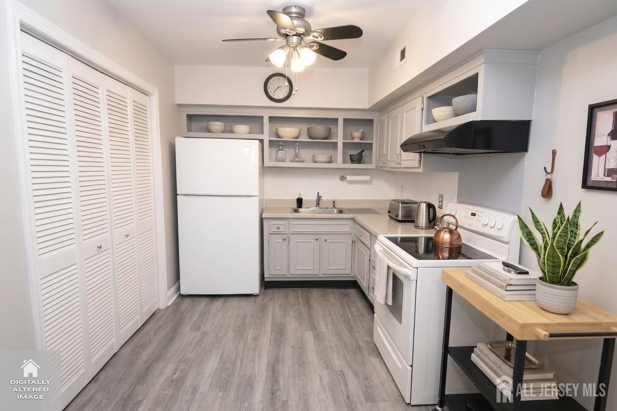 2nd image of 1 D Alabama Ct #D, Matawan, NJ 07747 | MLS# 2700173R