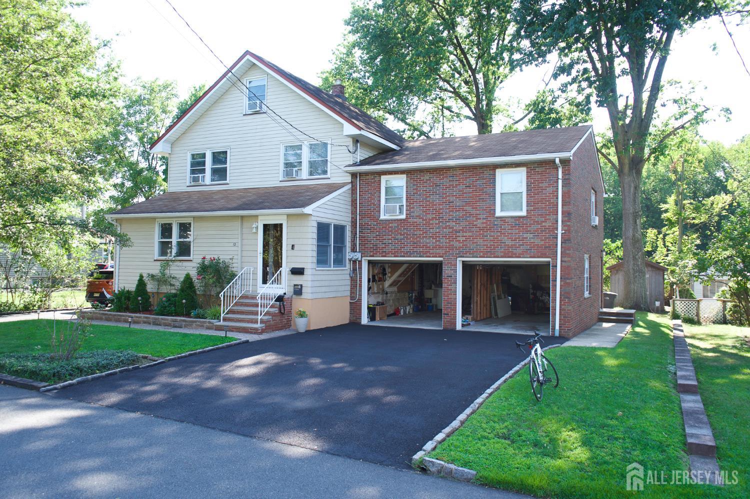 1st image of 12 Carpenter Pl, Cranford, NJ 07016 | MLS# 2702101R
