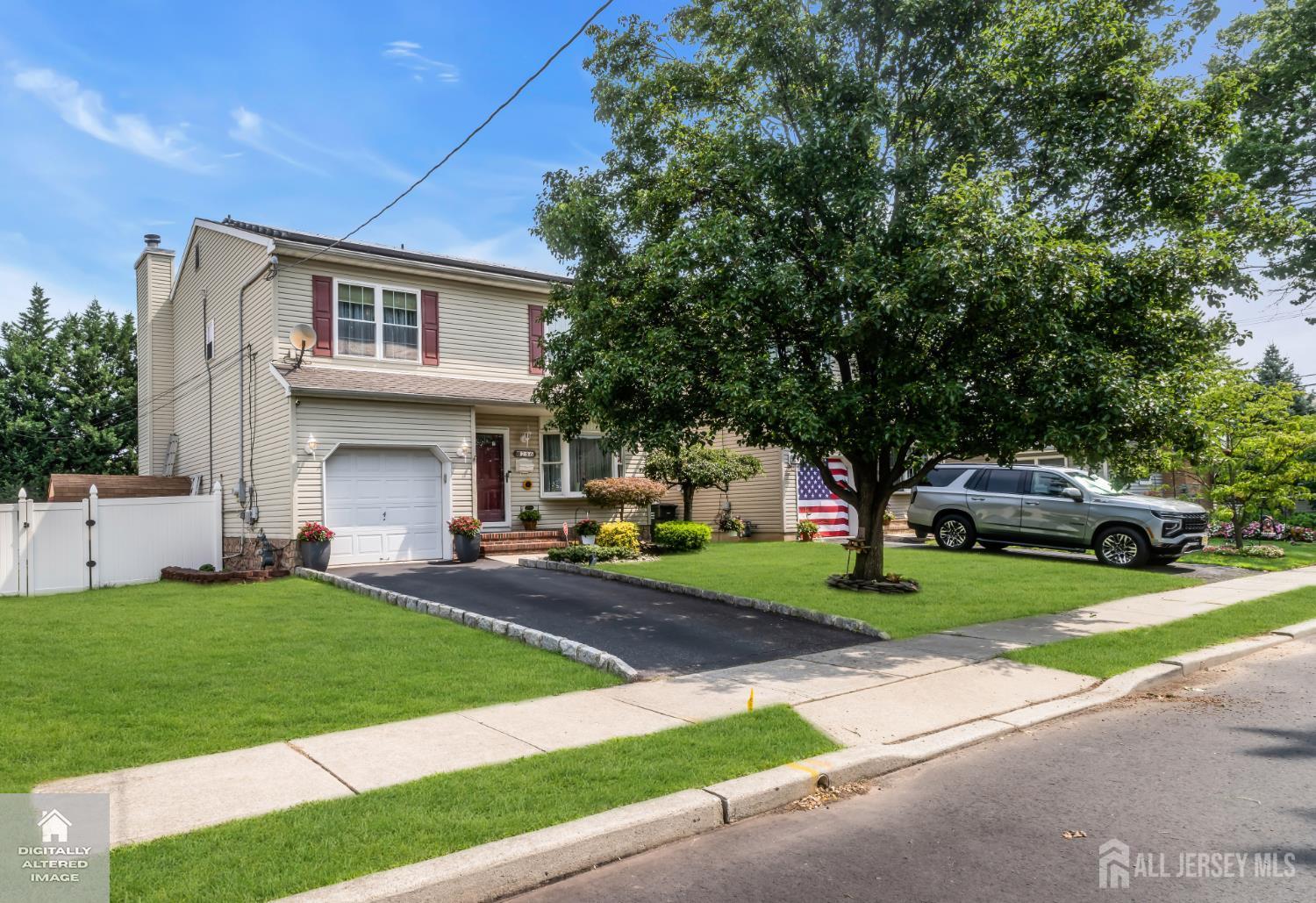5th image of 266 Thomas St, Woodbridge Proper, NJ 07095 | MLS# 2702442R