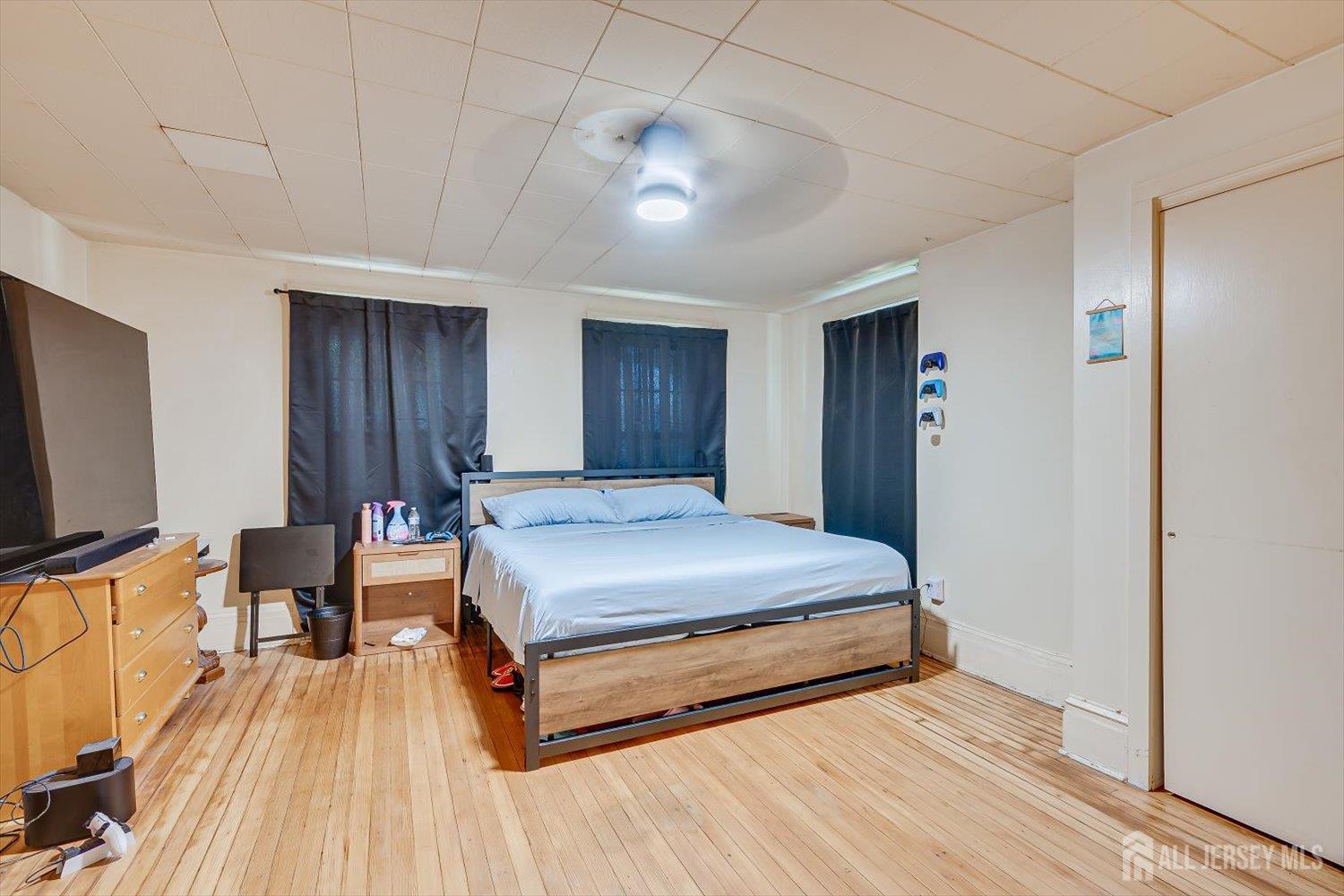 4th image of 3 E High St E, Bound Brook, NJ 08805 | MLS# 2702571R