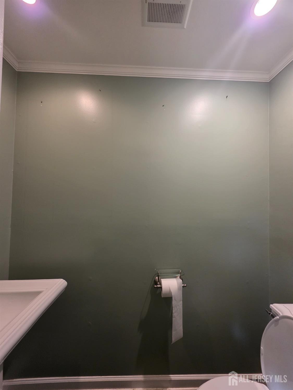 3rd image of 88 Richmond St, Newark, NJ 07103 | MLS# 2702913R