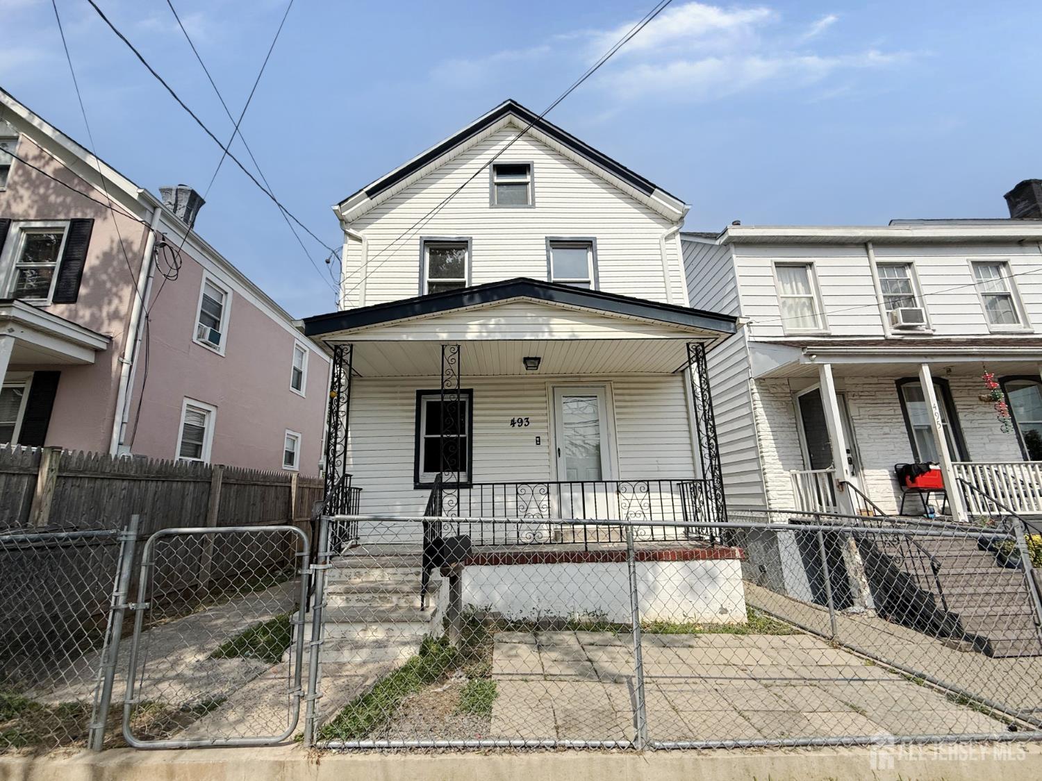 493 Miller Street