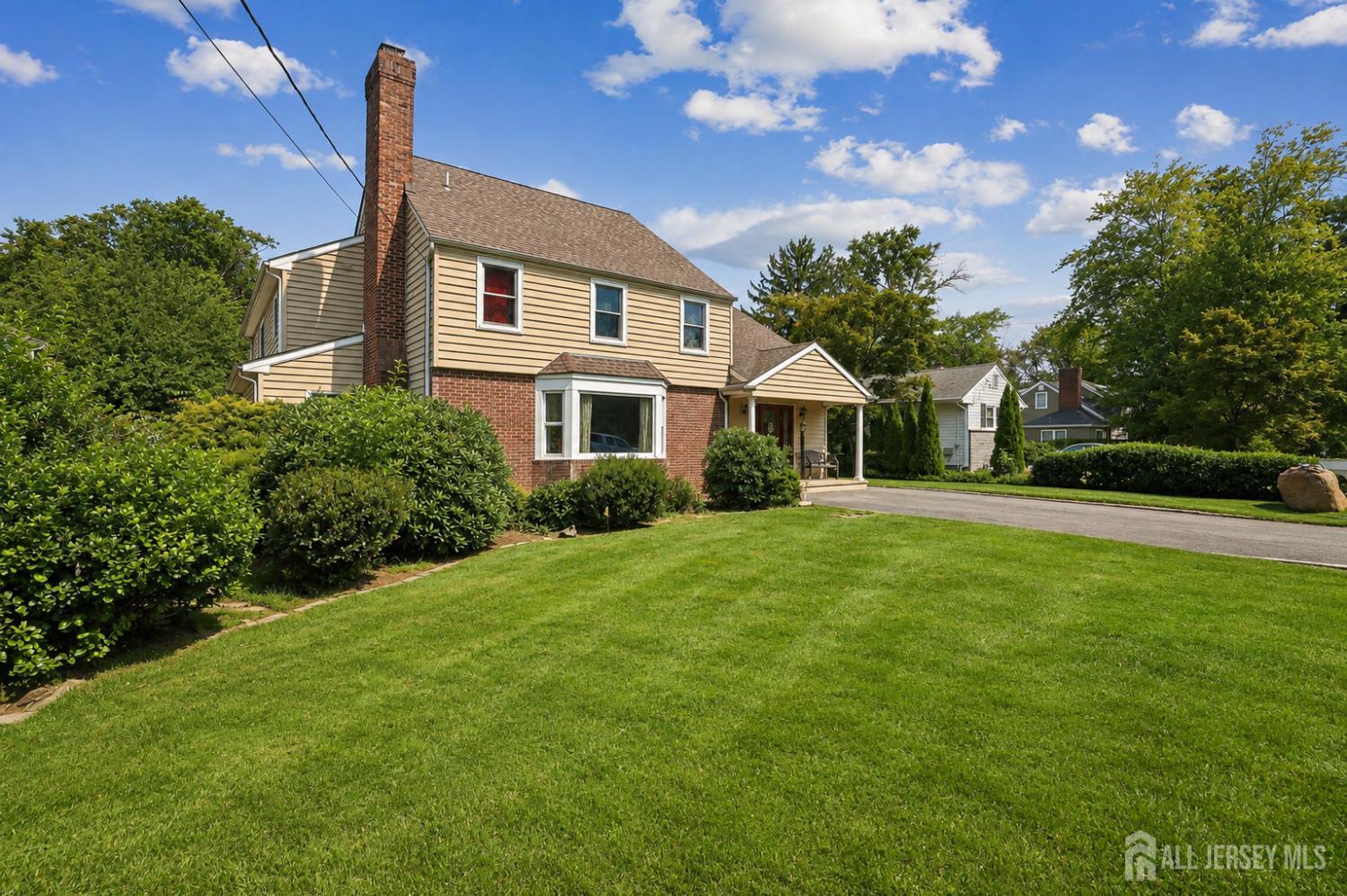 2nd image of 289 Franklin Rd, North Brunswick, NJ 08902 | MLS# 2702960R