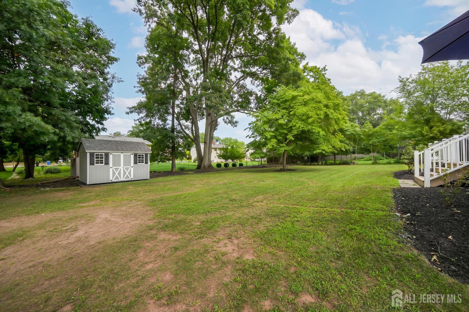 29th image of 76 Seymour Ter, Piscataway, NJ 08854 | MLS# 2702614R
