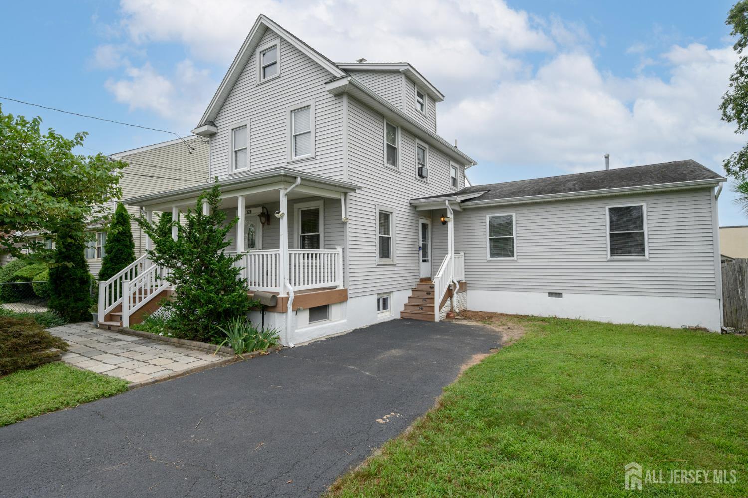 47th image of 328 Runyon Ave, Middlesex, NJ 08846 | MLS# 2702975R