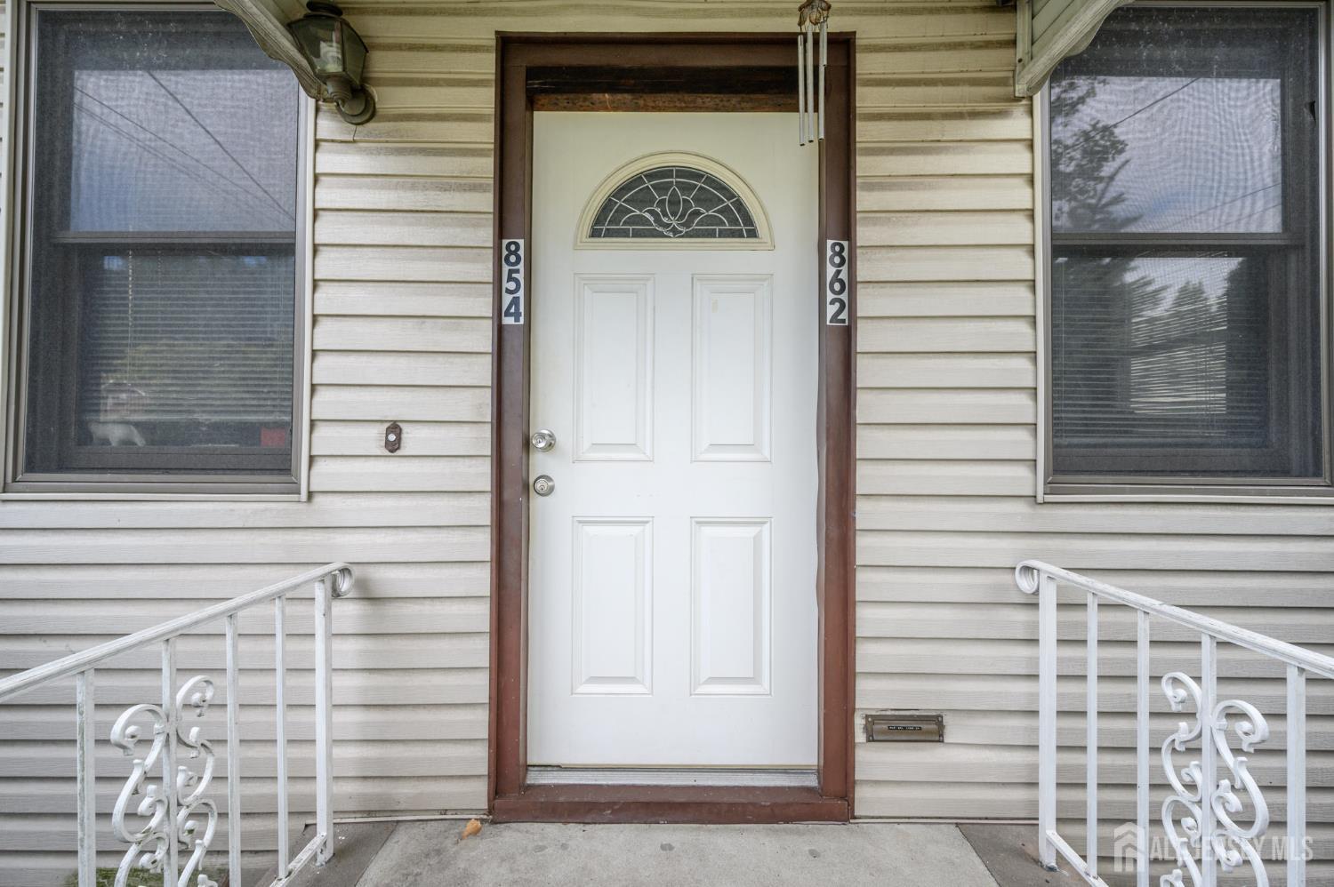 2nd image of 862 Gibbons Ct, Elizabeth, NJ 07202 | MLS# 2702951R