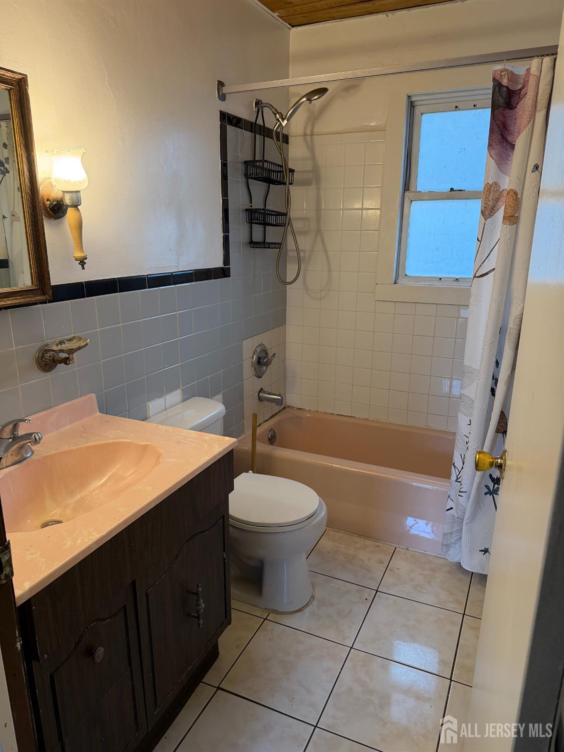 4th image of 38 Raritan Ave, Port Reading, NJ 07064 | MLS# 2702949R