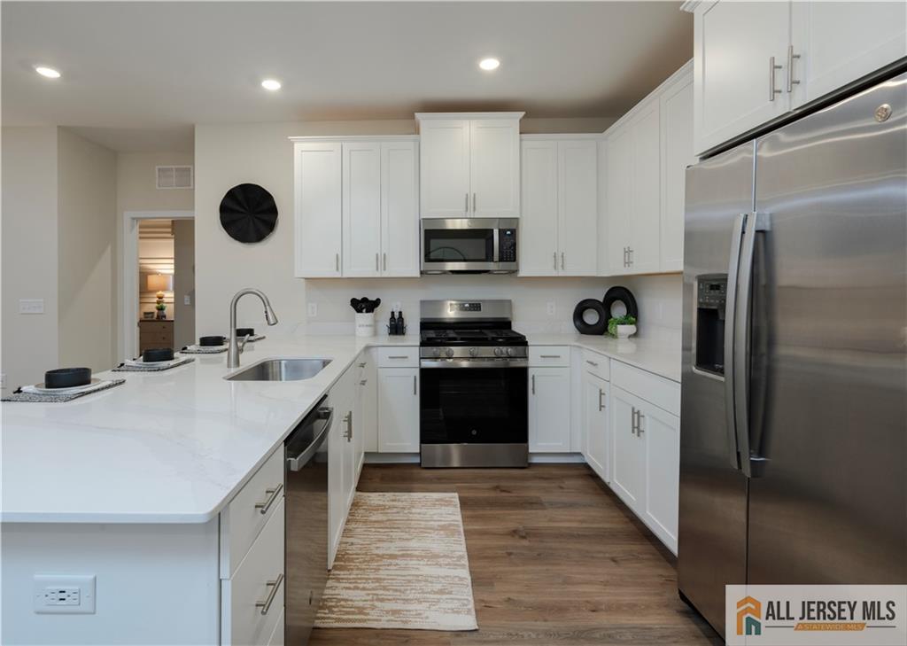 2nd image of 30208 Radford Ct, Monroe, NJ 08831 | MLS# 2770340M
