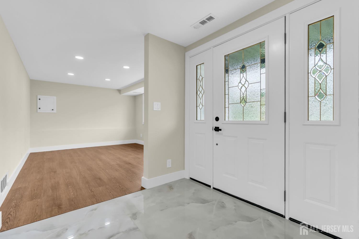 2nd image of 104 Southwood Dr, Old Bridge, NJ 08857 | MLS# 2702948R