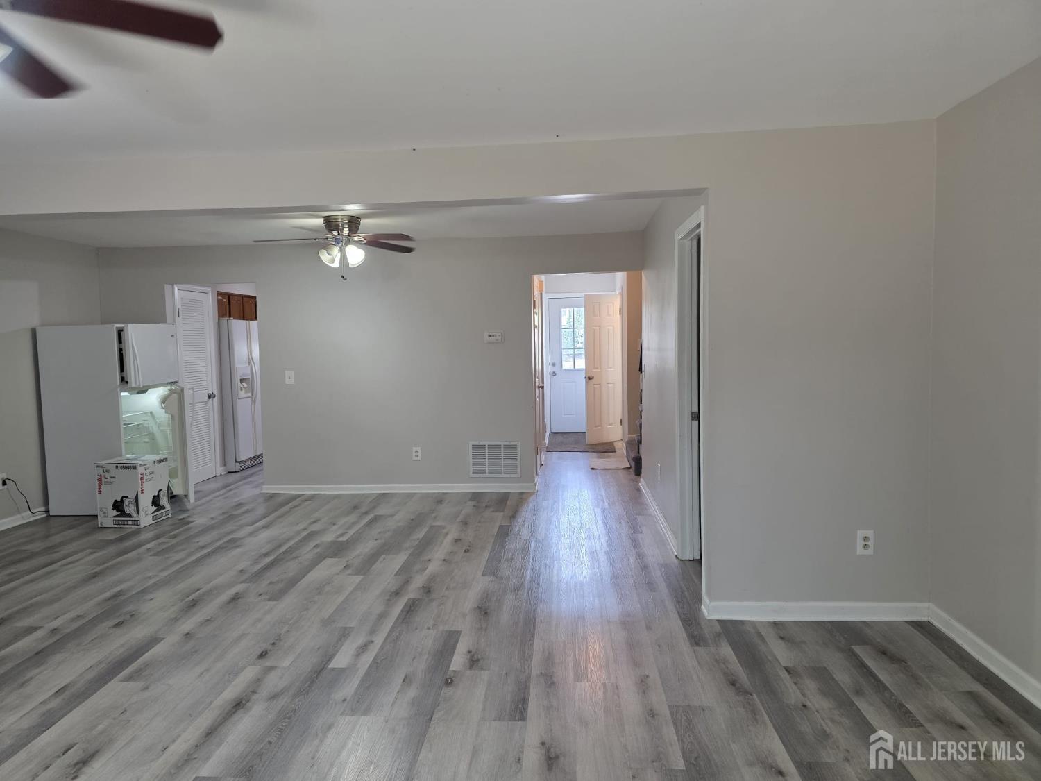 5th image of 2803 Kent Pl, Hillsborough, NJ 08844 | MLS# 2703083R
