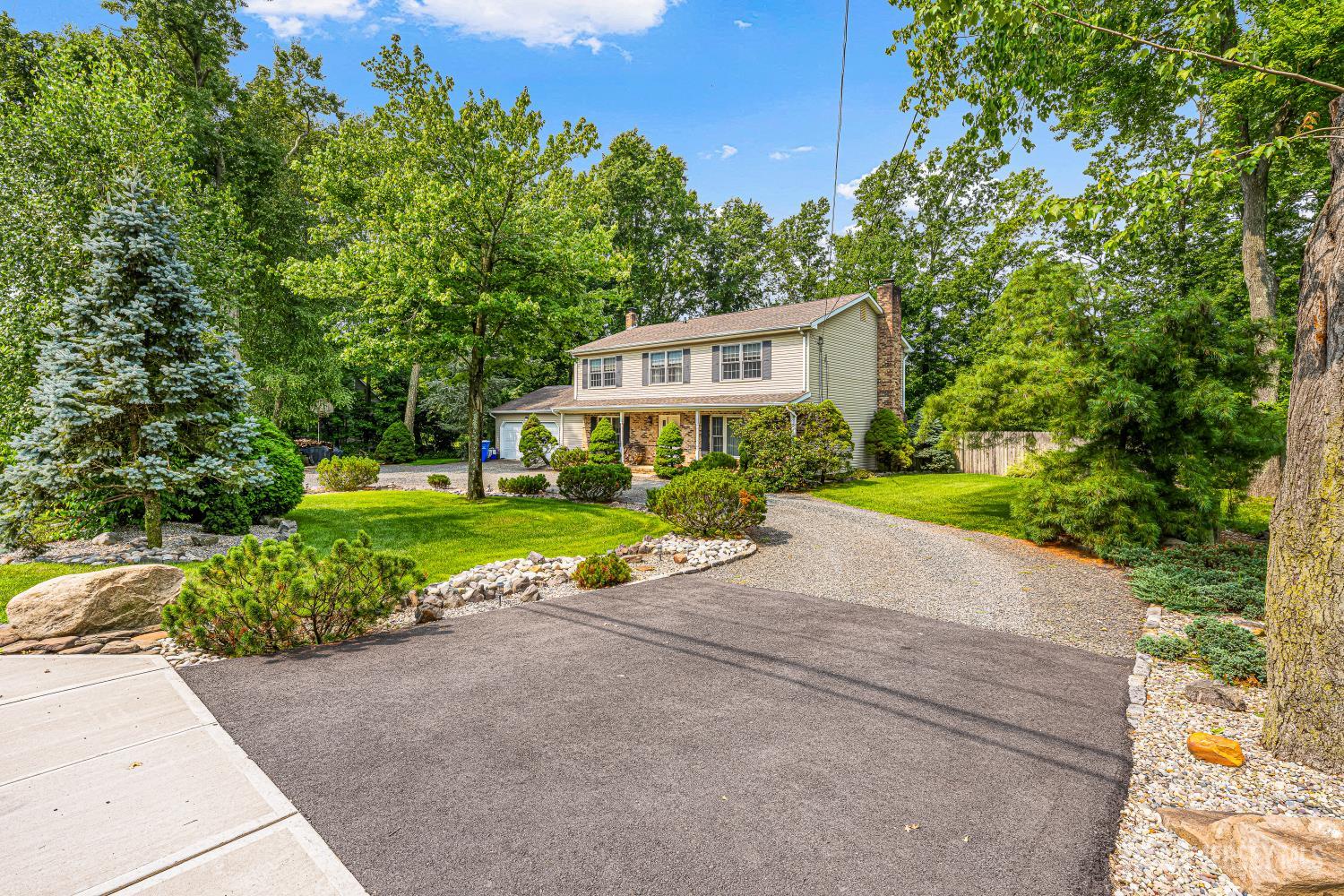 3rd image of 174 Cottrell Rd, Matawan, NJ 07747 | MLS# 2703010R