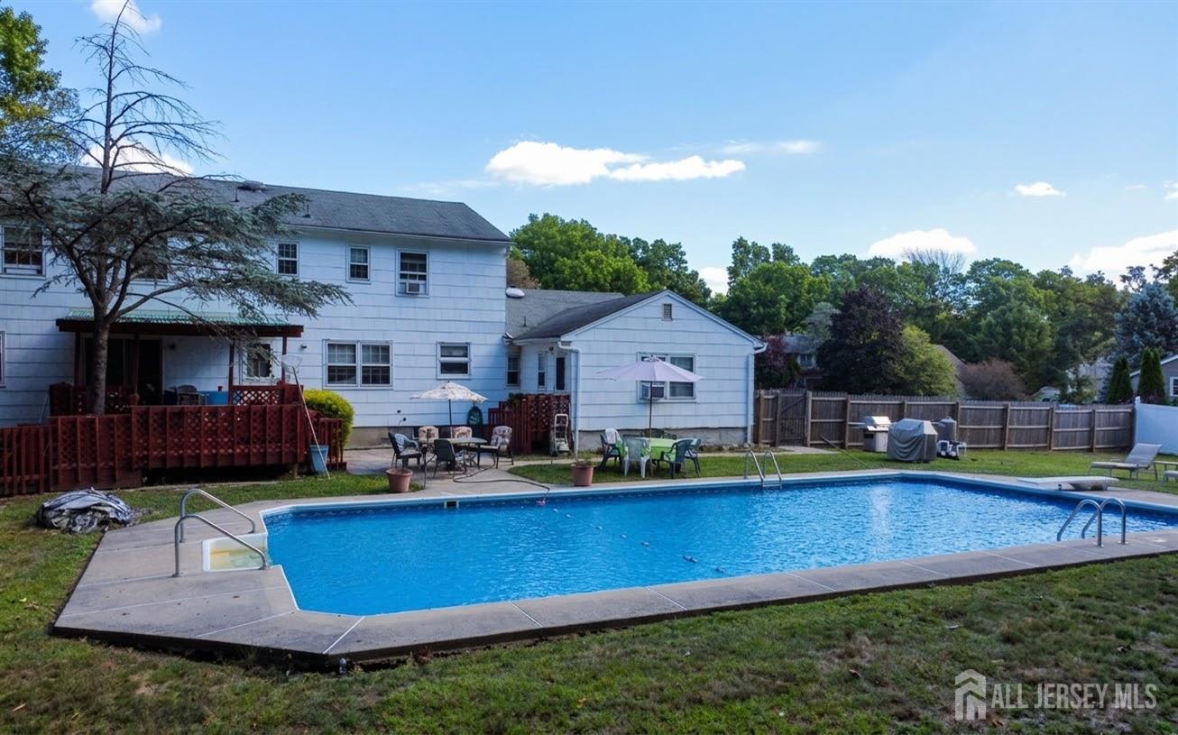 5th image of 7 Porsche Dr, Matawan, NJ 07747 | MLS# 2703015R