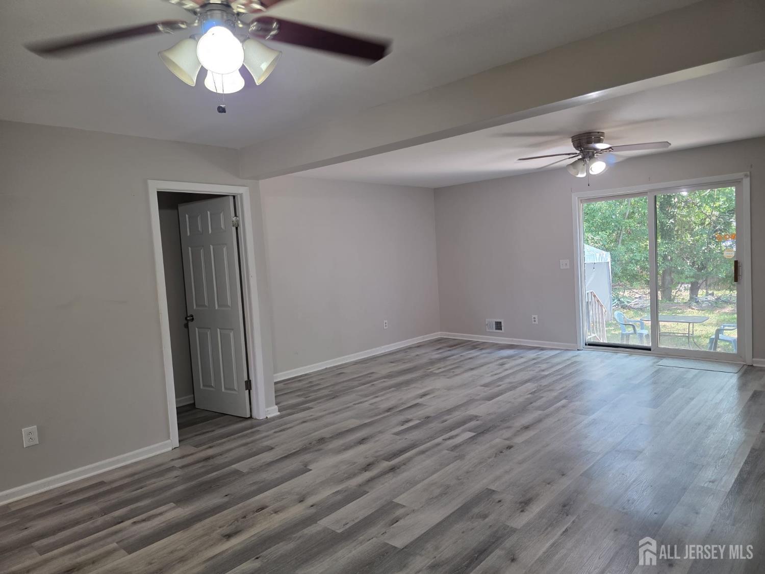 4th image of 2803 Kent Pl, Hillsborough, NJ 08844 | MLS# 2703083R