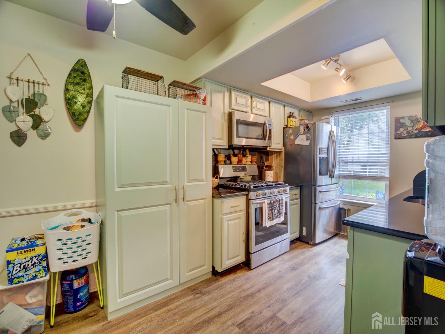 4th image of 272 Bishop Ct, Old Bridge, NJ 08857 | MLS# 2703037R