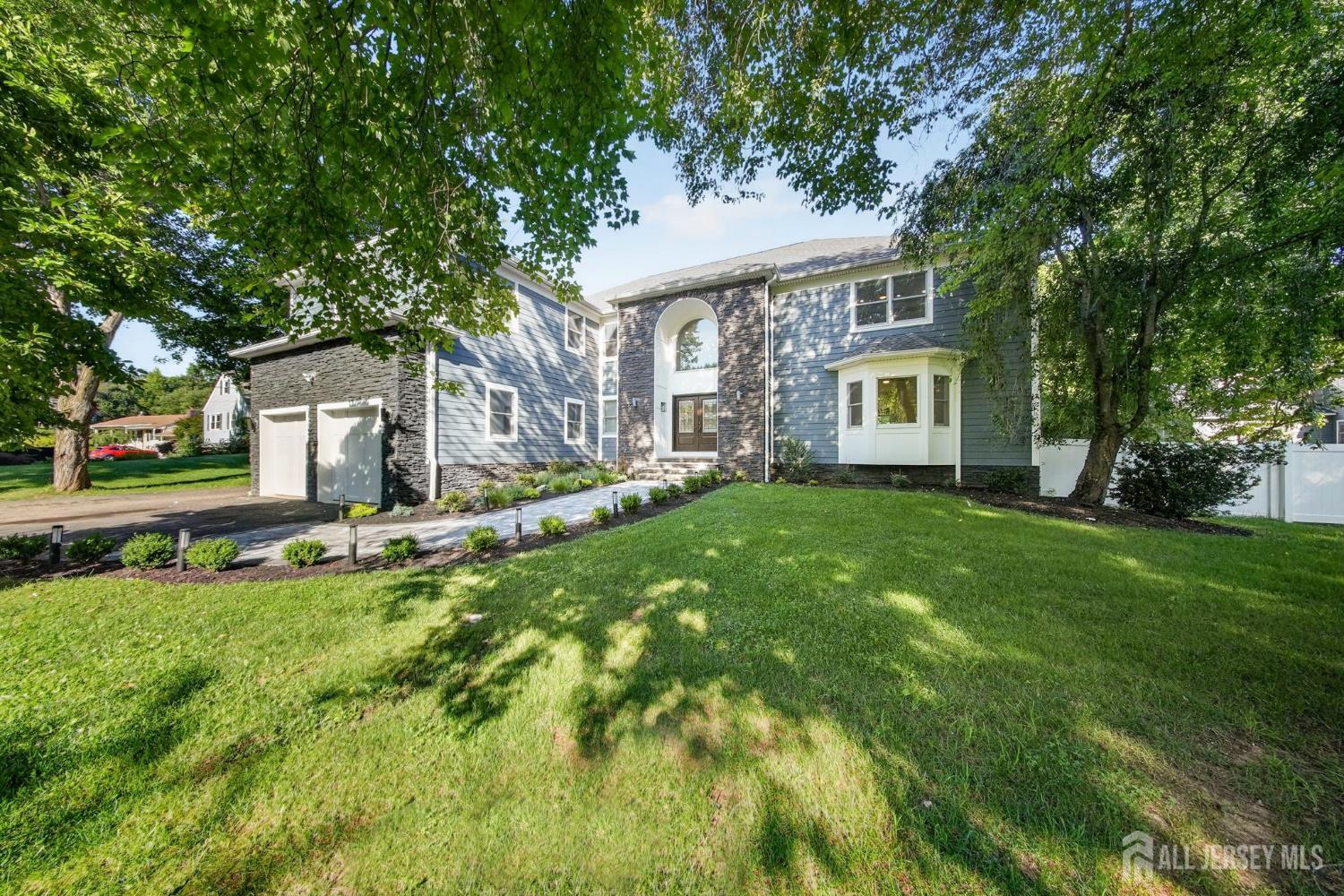 Homes for Sale in South Brunswick, NJ