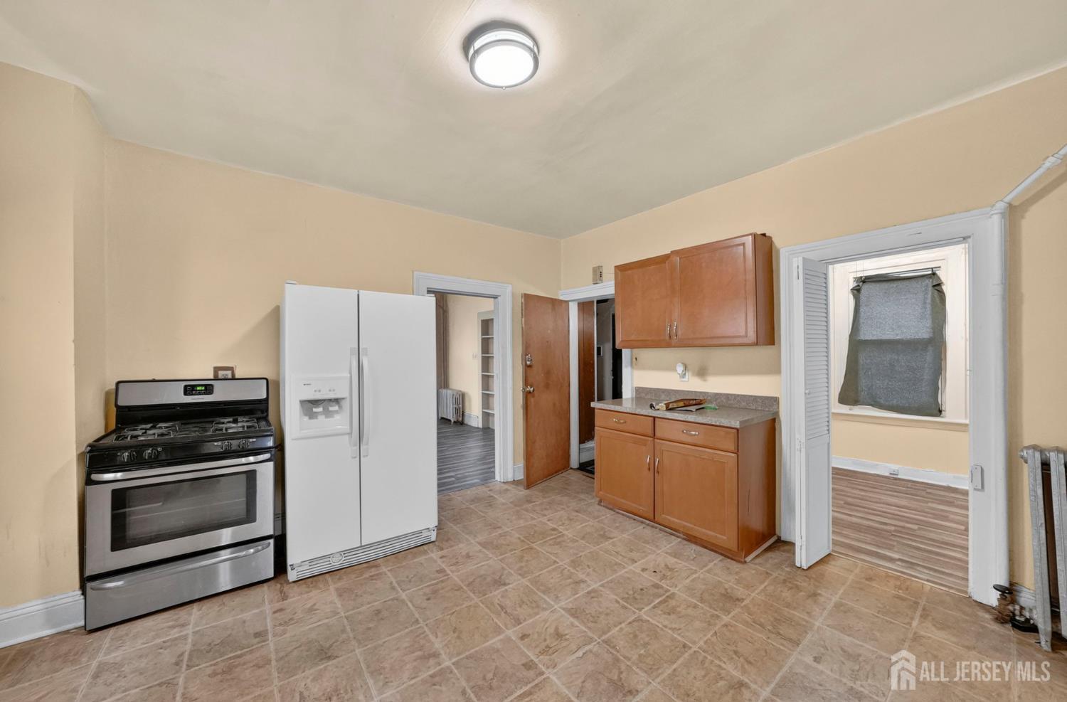 5th image of 128 Suydam St, New Brunswick, NJ 08901 | MLS# 2703020R