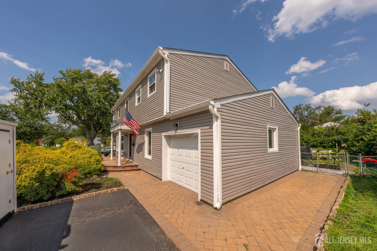 5th image of 25 Hudson Rd, East Brunswick, NJ 08816 | MLS# 2703075R