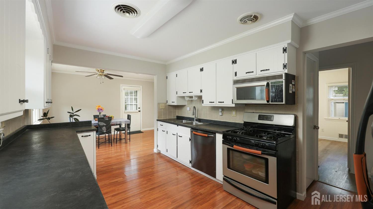 1st image of 26 Lynn Ave, Middlesex, NJ 08846 | MLS# 2703088R