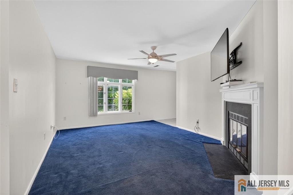 4th image of 40 Rutland Ln, Monroe, NJ 08831
