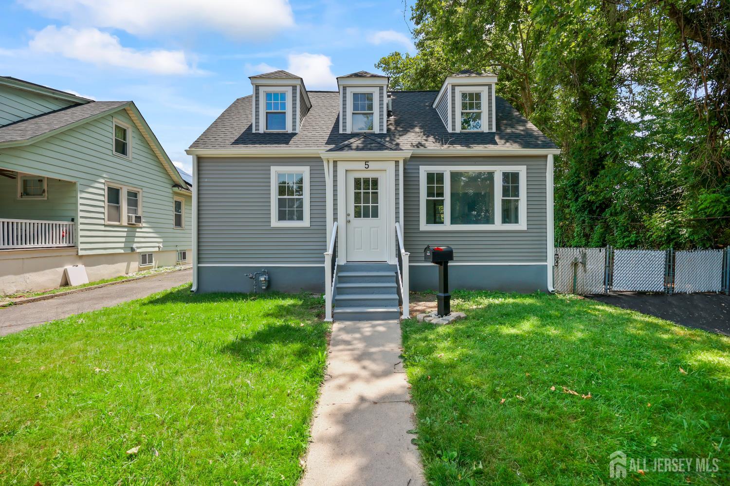 1st image of 5 Monument Ave, Trenton, NJ 08619 | MLS# 2703096R