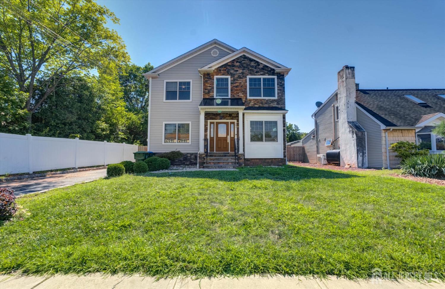 3rd image of 302 Central Ave, Edison, NJ 08817 | MLS# 2702568R