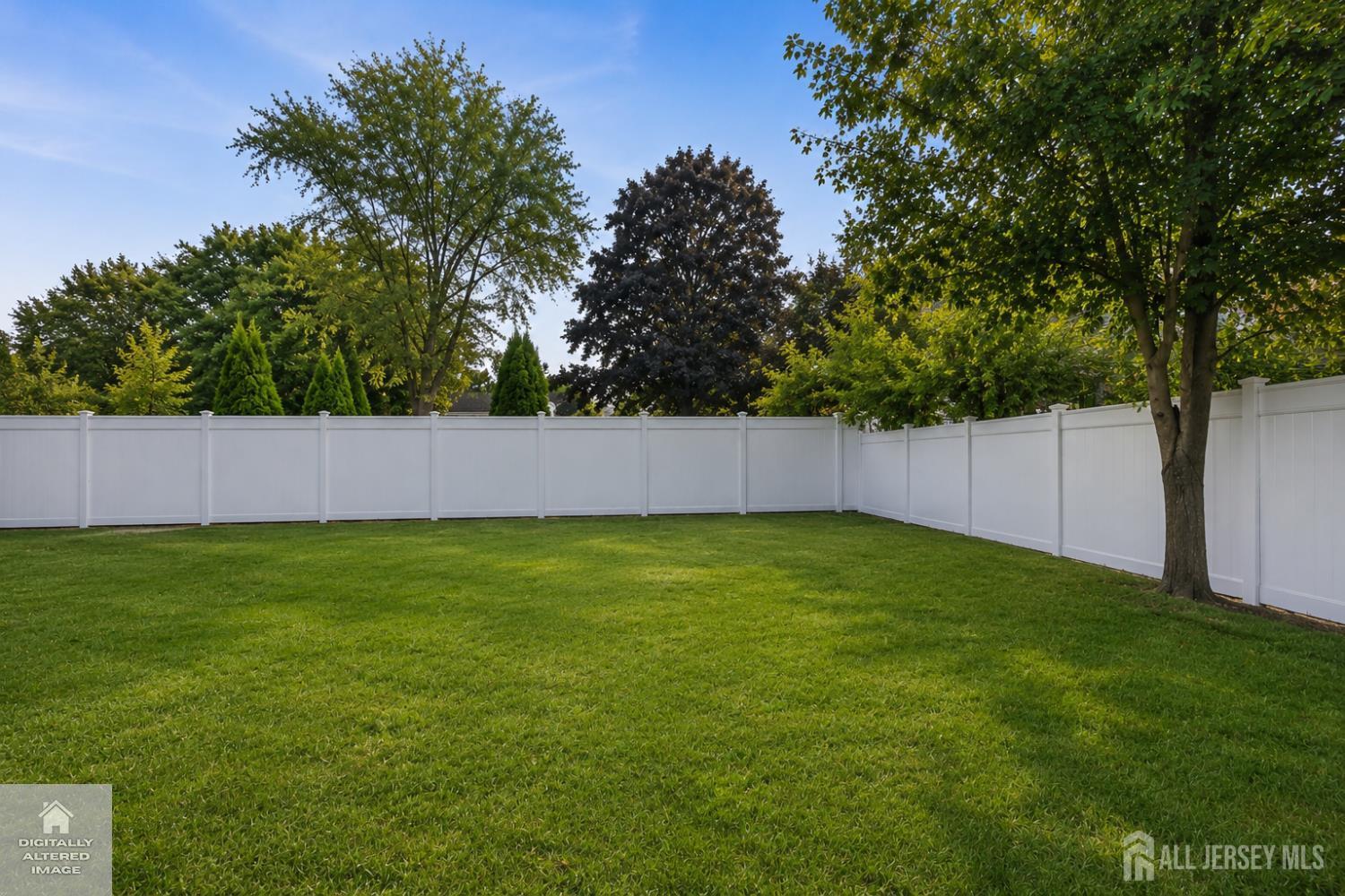 37th image of 536 Main St, South Amboy, NJ 08879 | MLS# 2703099R