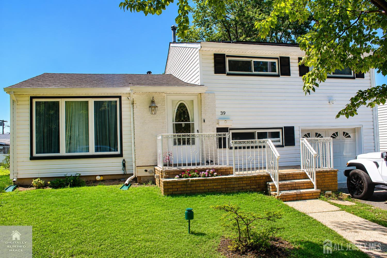 1st image of 39 Florence Dr Dr, Parlin, NJ 08859 | MLS# 2703223R