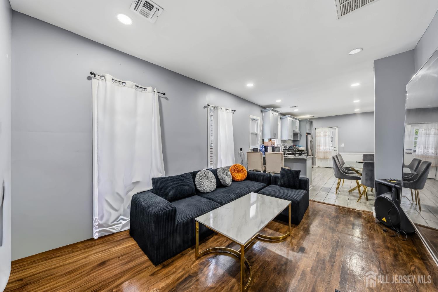 4th image of 313 Washington Ave, Elizabeth, NJ 07202 | MLS# 2702880R