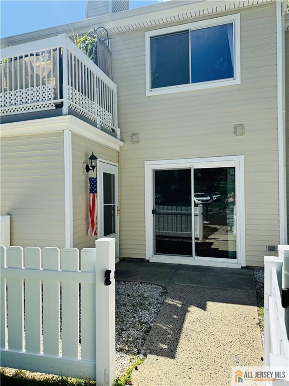 2nd image of 35 Foxtail Ln, Monmouth Junction, NJ 08852 | MLS# 2662075M