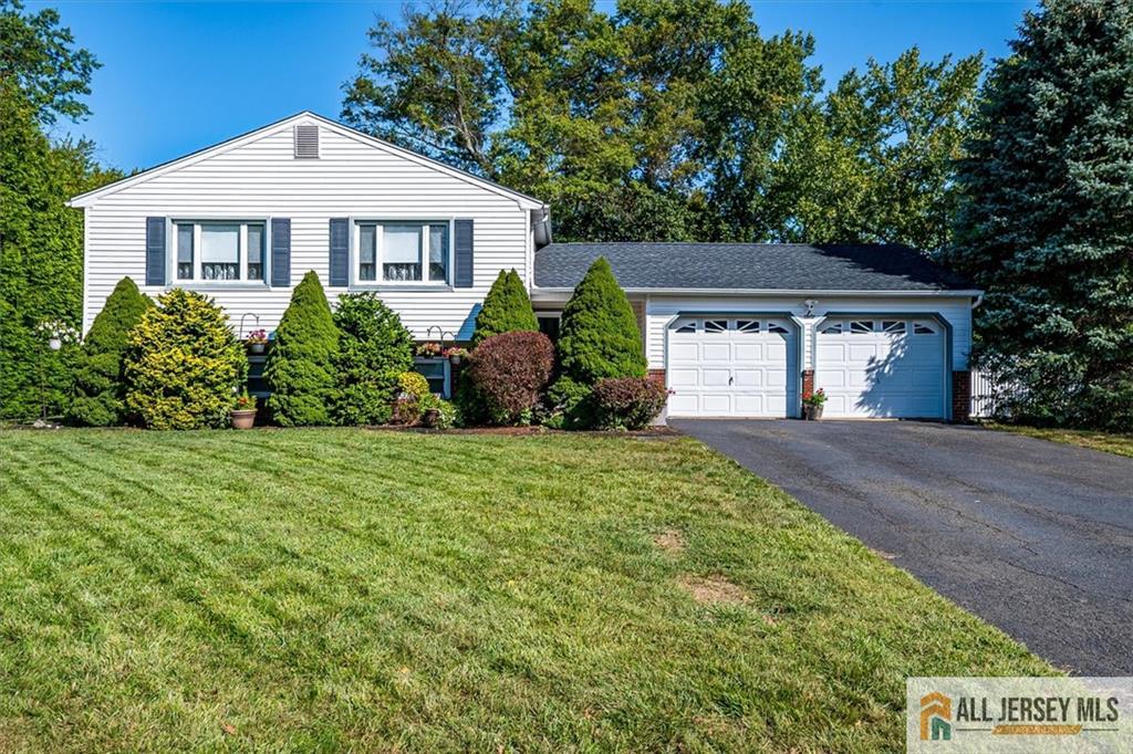 1st image of 6 Paul Ave, Kendall Park, NJ 08824 | MLS# 2770099M