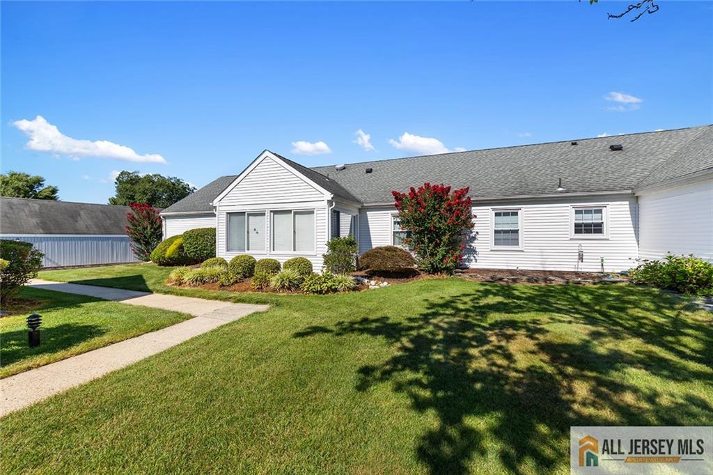 2nd image of 502 Springfield Wy, Monroe Township, NJ 08831