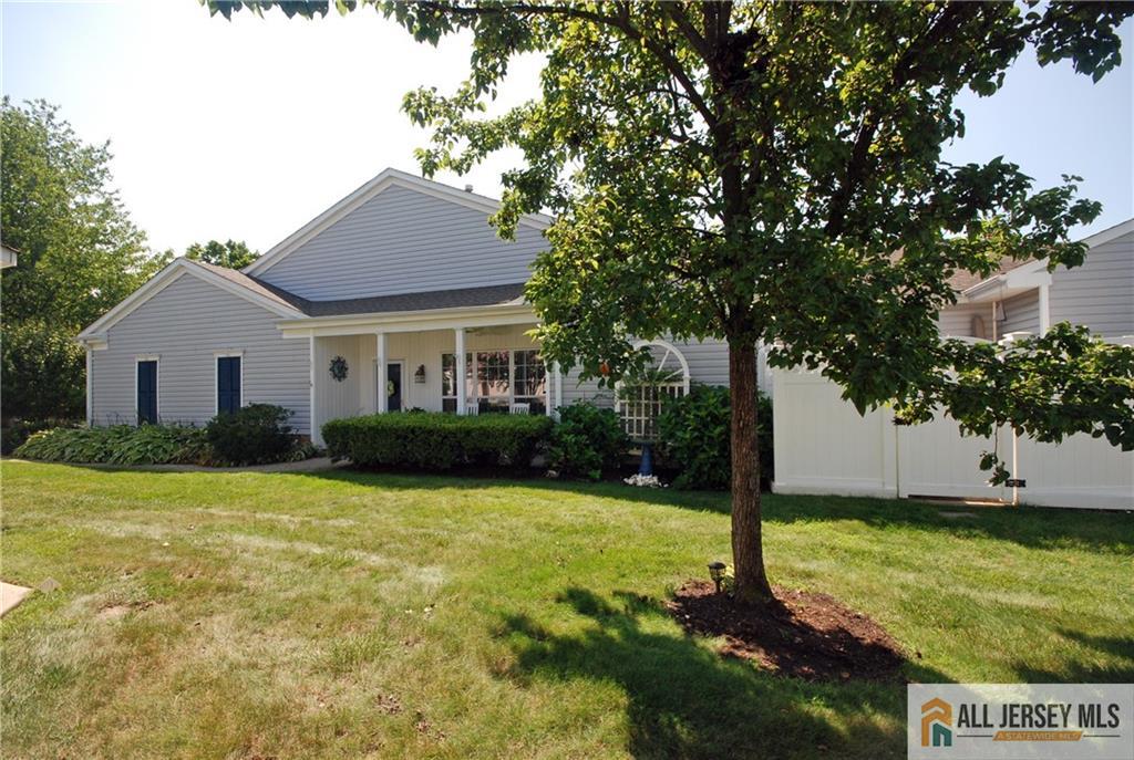 1st image of 654 Bluebird Dr #654, Monroe, NJ 08831 | MLS# 2770377M