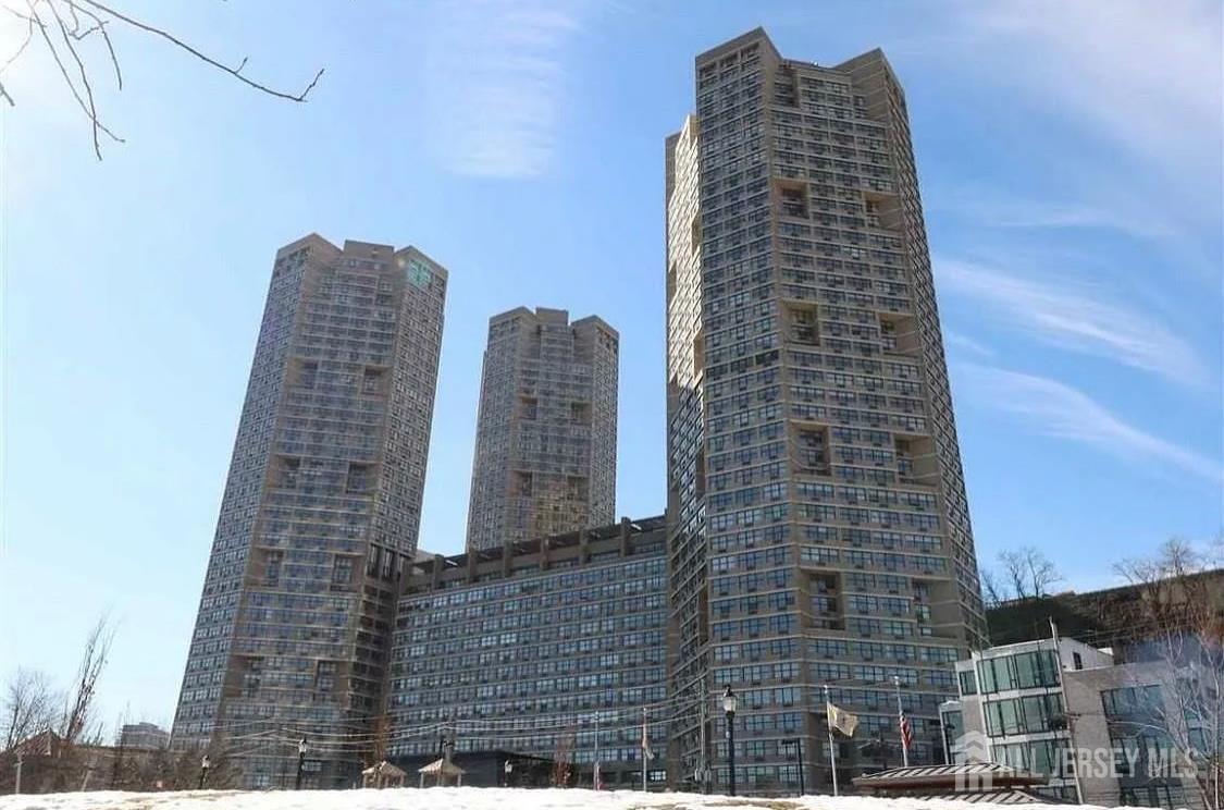 24th image of 7000 Kennedy Blvd #149I, West New York, NJ 07093 | MLS# 2703281R