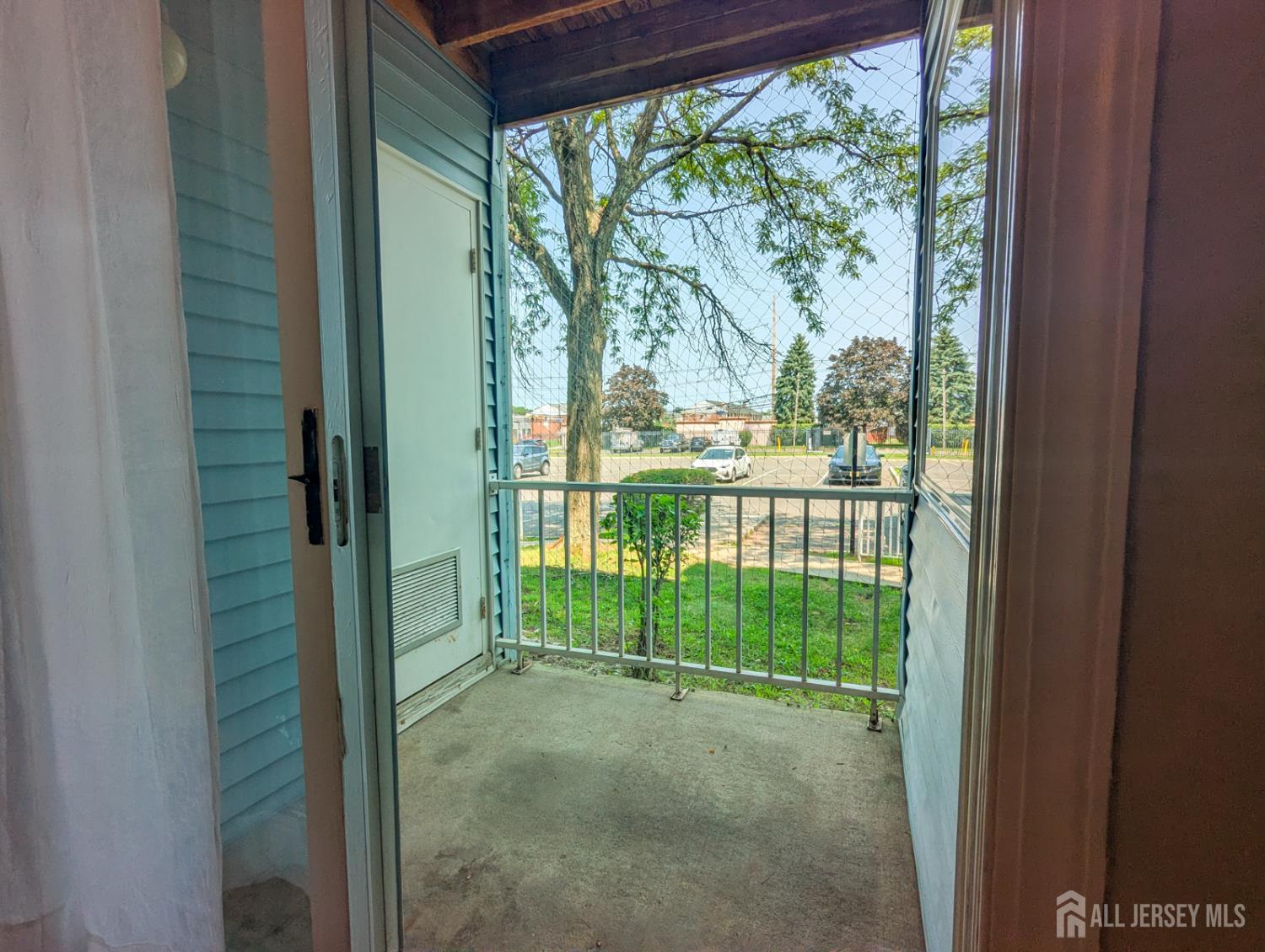 11th image of 111 Edpas Rd, New Brunswick, NJ 08901 | MLS# 2703246R